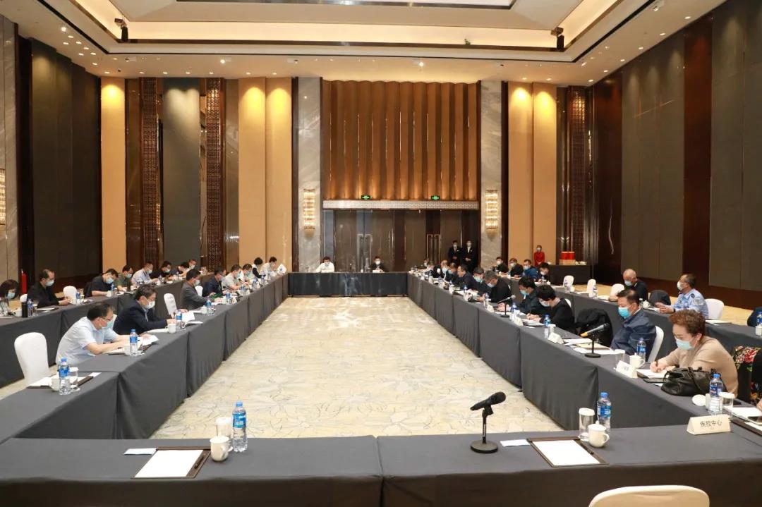 国务院联防联控机制工作组来哈指导疫情防控工作