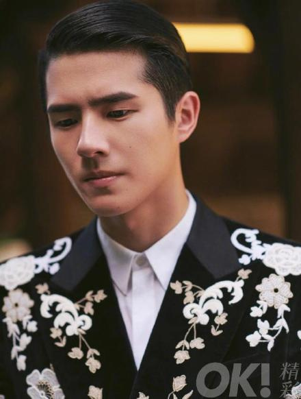 刘昊然瞬间老十岁 网友:像小沈阳