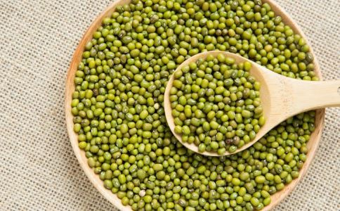 晚上只喝汤减肥 这样做会让你更胖