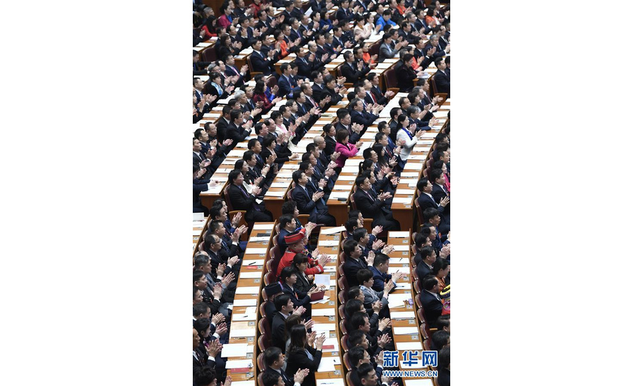 3月5日，第十三届全国人民代表大会第二次会议在北京人民大会堂开幕。 新华社记者 高洁 摄