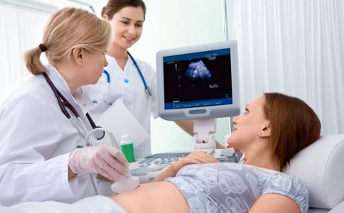 高龄产妇生巴掌大婴儿孕期必须做好这些检查