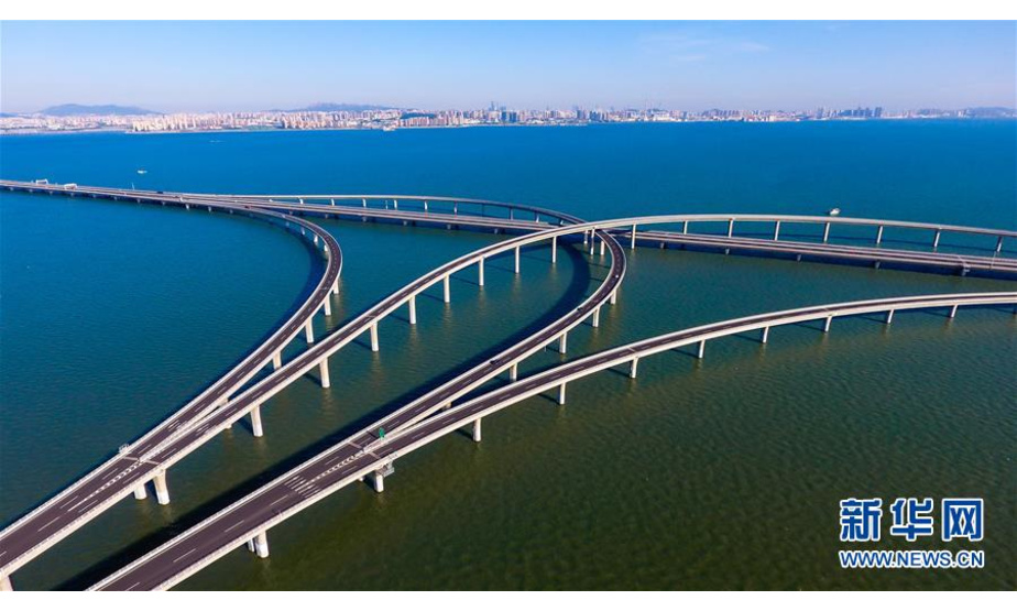 这是青岛胶州湾大桥（6月1日无人机拍摄）。新华社记者 郭绪雷 摄