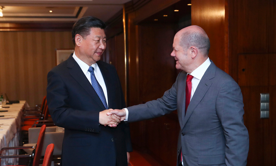 习近平会见汉堡市市长肖尔茨