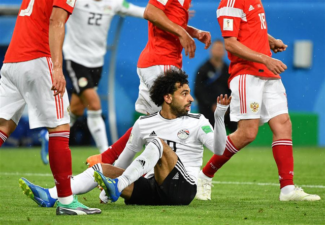 世界杯足球赛A组:俄罗斯队取得两连胜