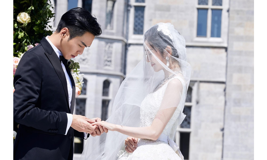 张若昀唐艺昕婚礼梦幻似童话。