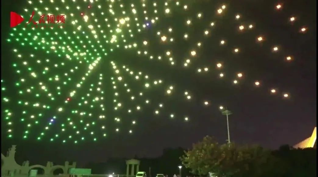 	黑龙江省网络安全宣传周启动 600架无人机点亮夜空