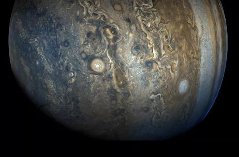 美天文学家发现12颗新木星卫星 其中两颗逆行