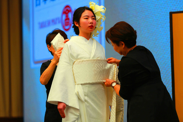 视界 | 日本婚礼和服怎么穿?进博会上,日本婚礼