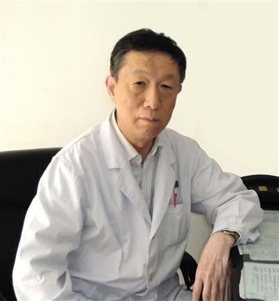 冯兴华 国家名老中医,东城中医医院主任医师,国家中医药管理局风湿病