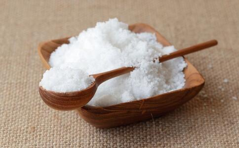 网店售卖虚假生理盐水 生理盐水和食用盐水的