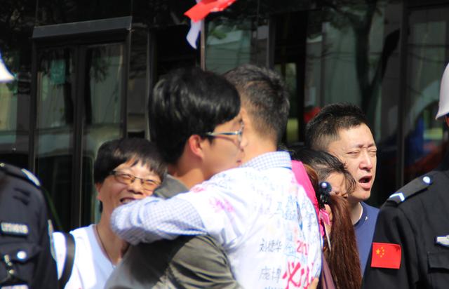 对数学要微笑 对老师要拥抱