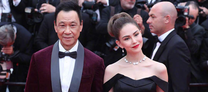 昆凌亮相周杰伦支持