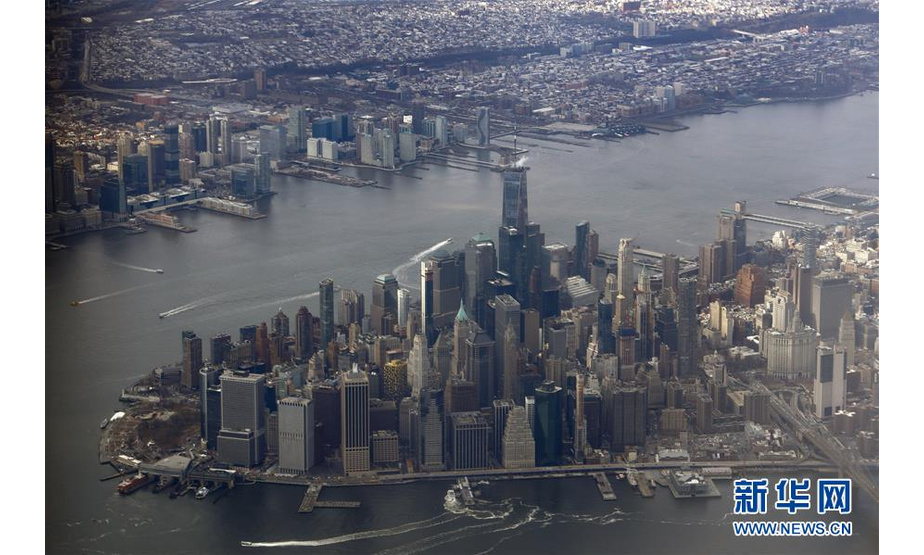 这是3月18日在空中拍摄的美国纽约曼哈顿下城。 新华社记者 李木子 摄